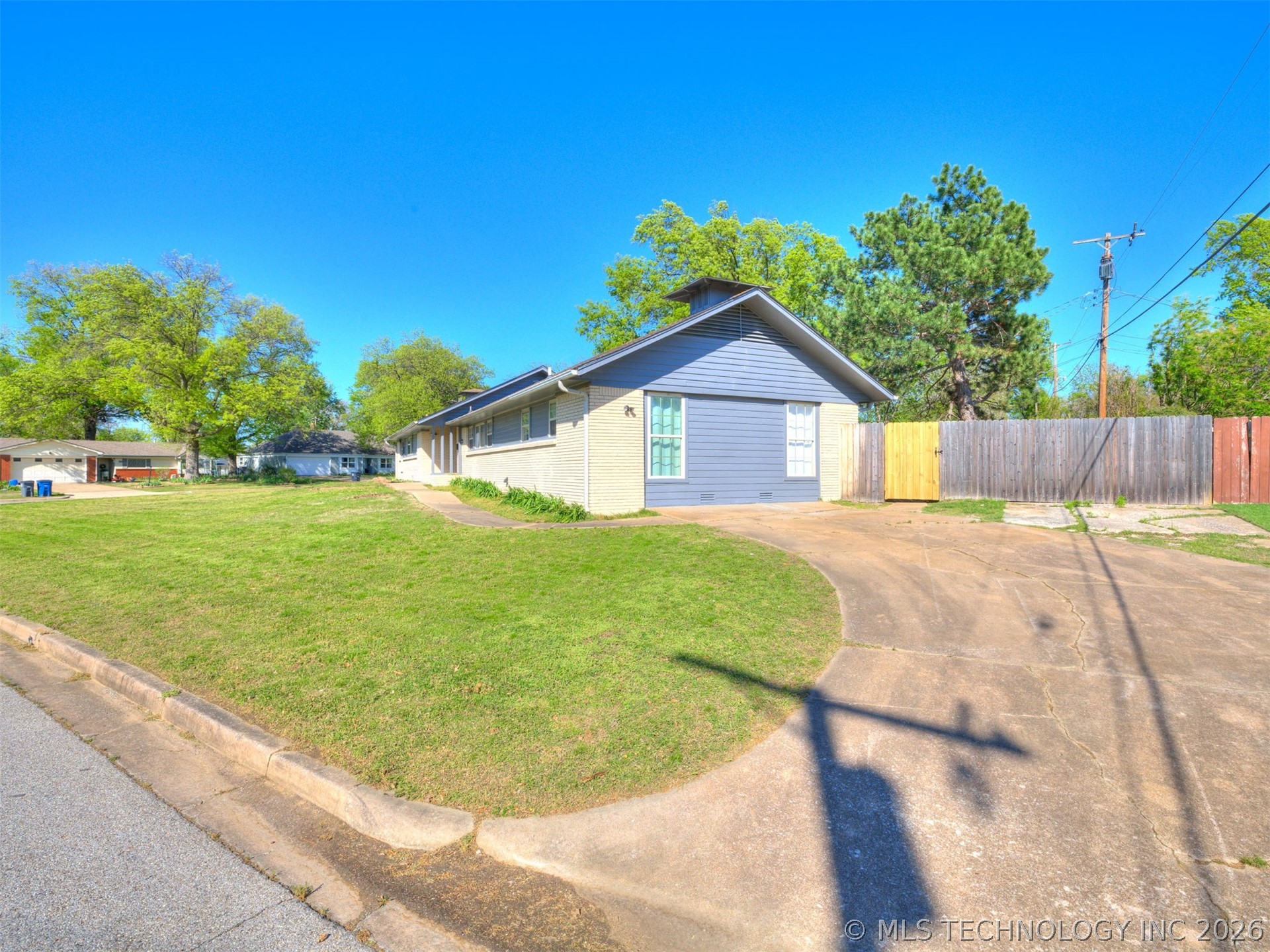 5709 S 66th Eastavenue Tulsa OK 74145
