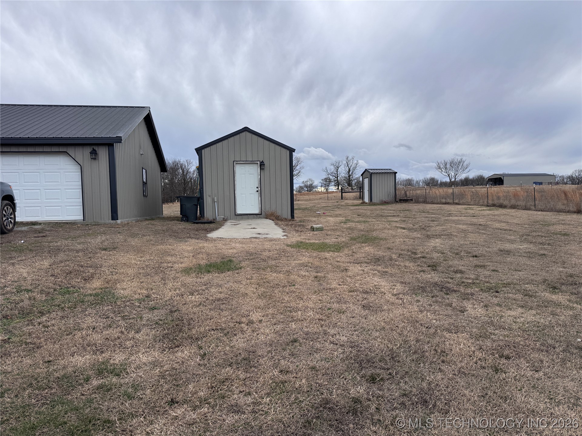 9893 E 550 Road Rose OK 74364