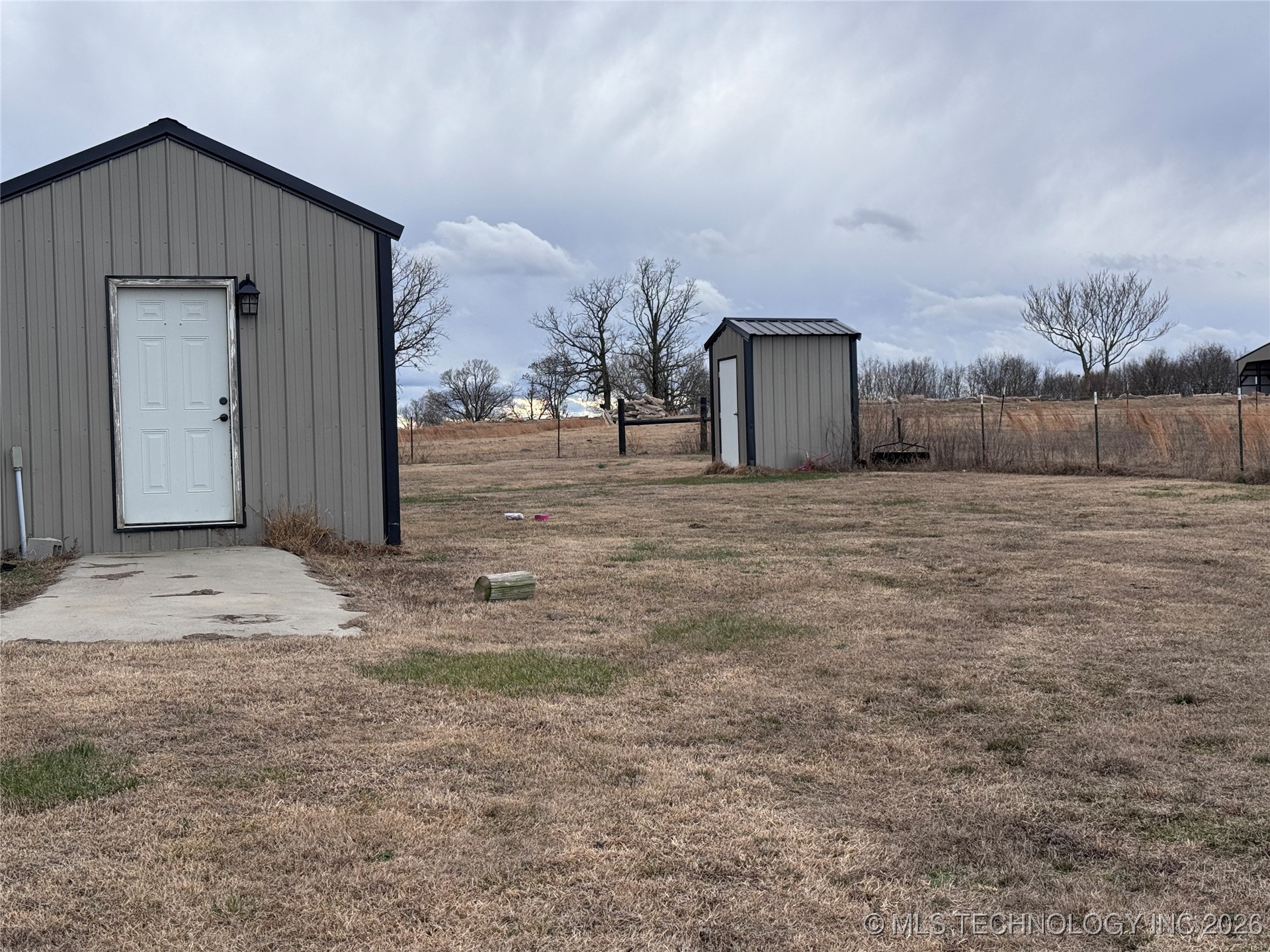 9893 E 550 Road Rose OK 74364