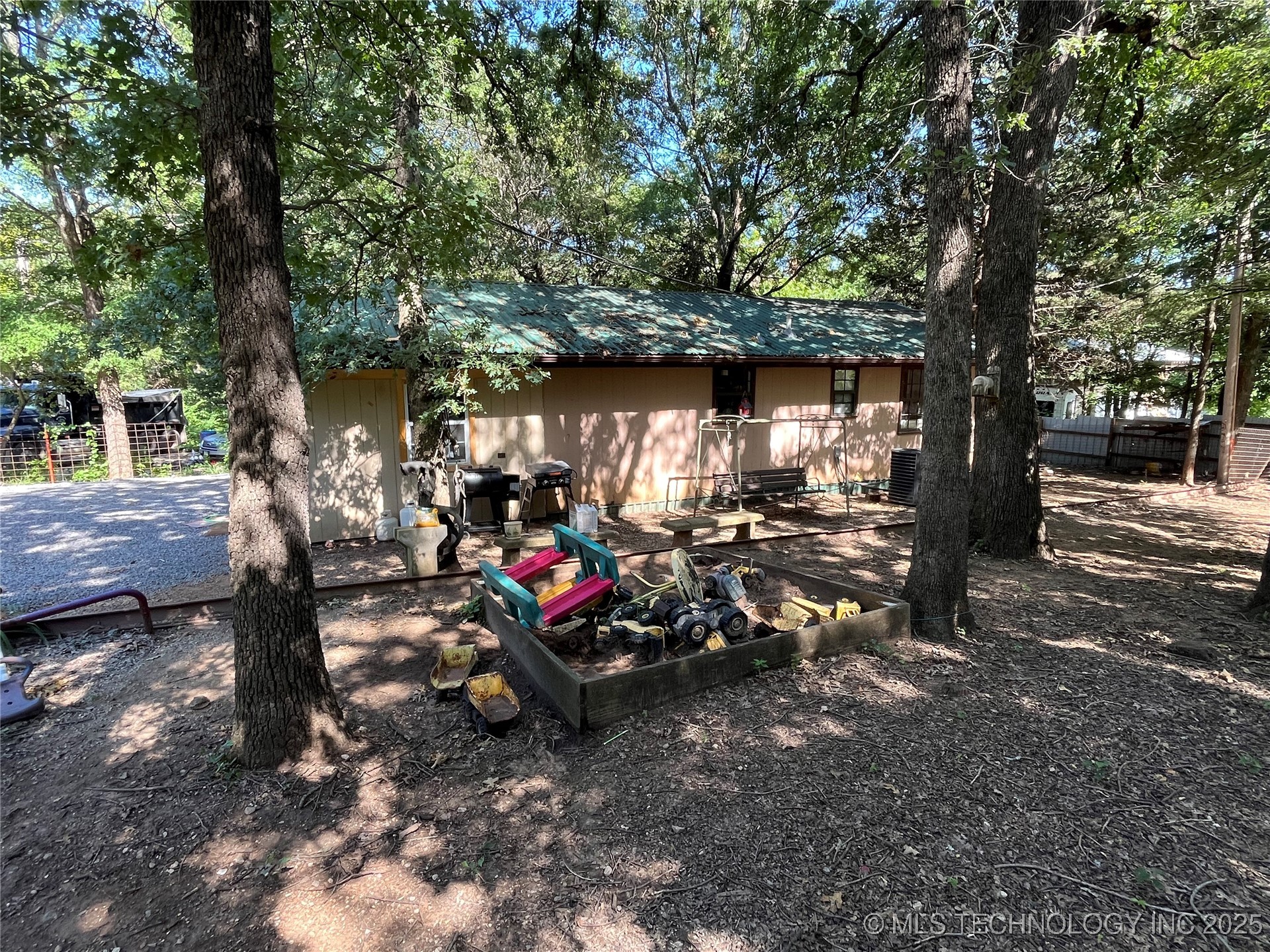 4905 Blackfoot Lane Kingston OK 73439