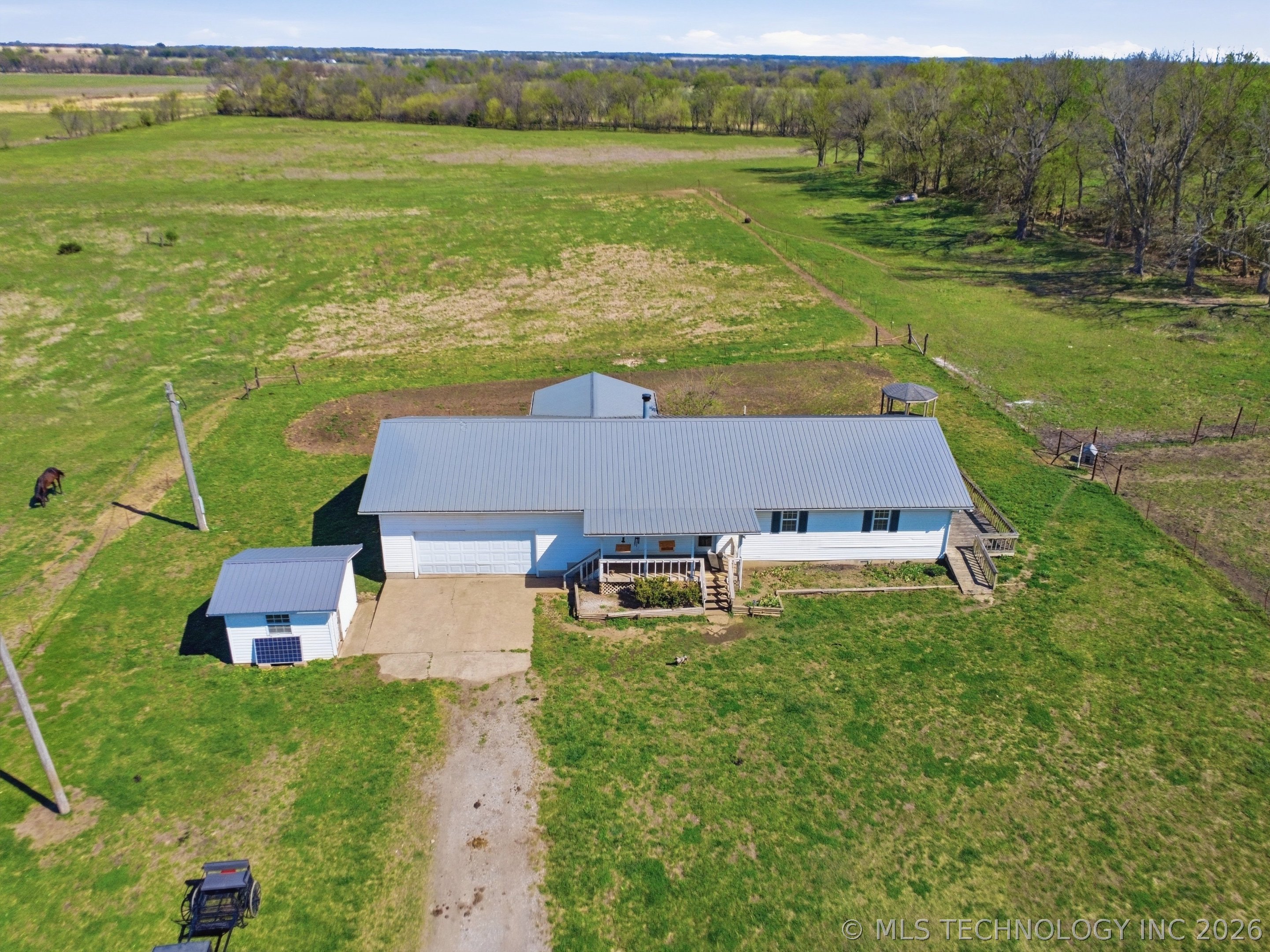 439092 E 40 Road Welch OK 74369