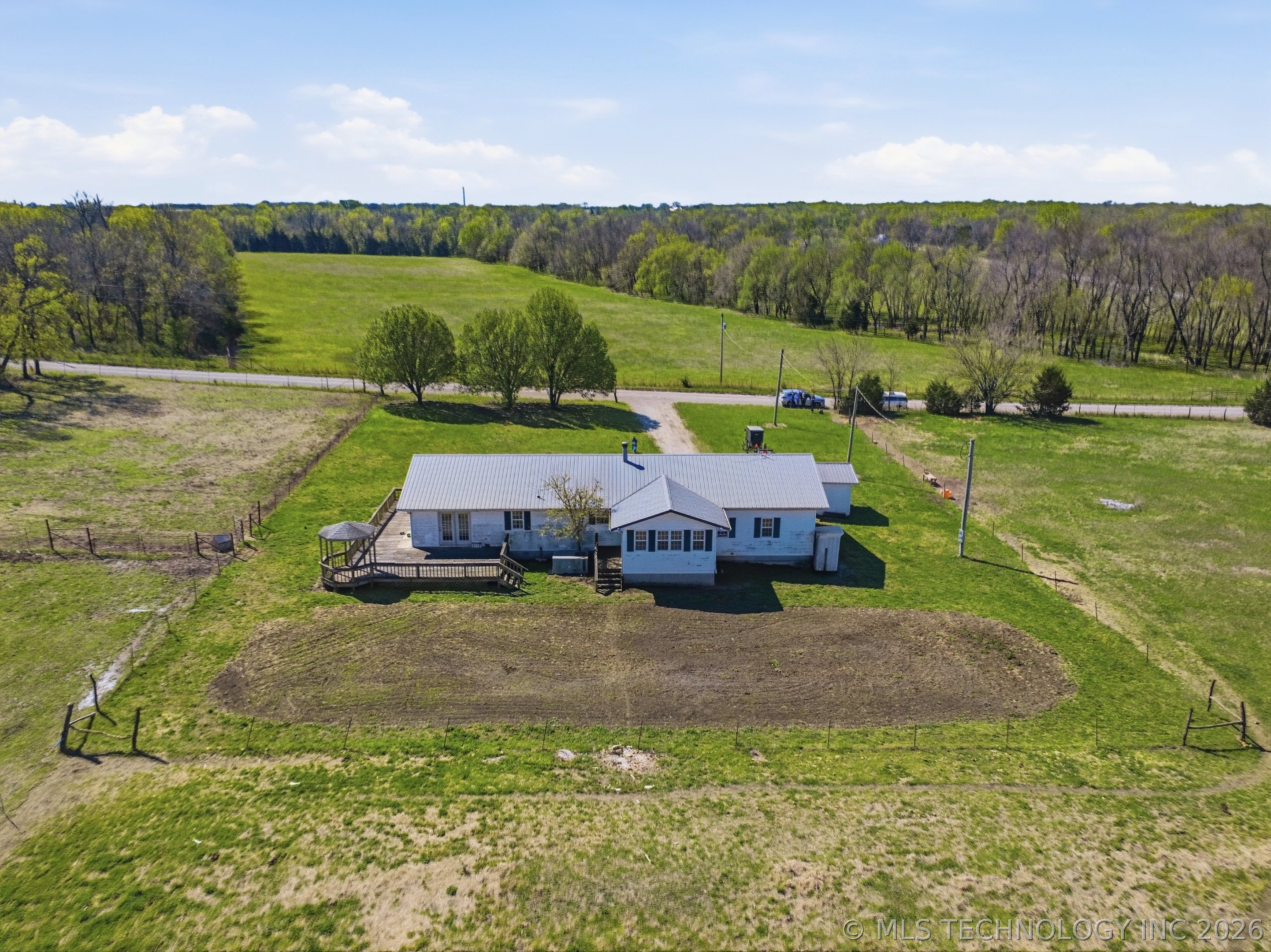 439092 E 40 Road Welch OK 74369