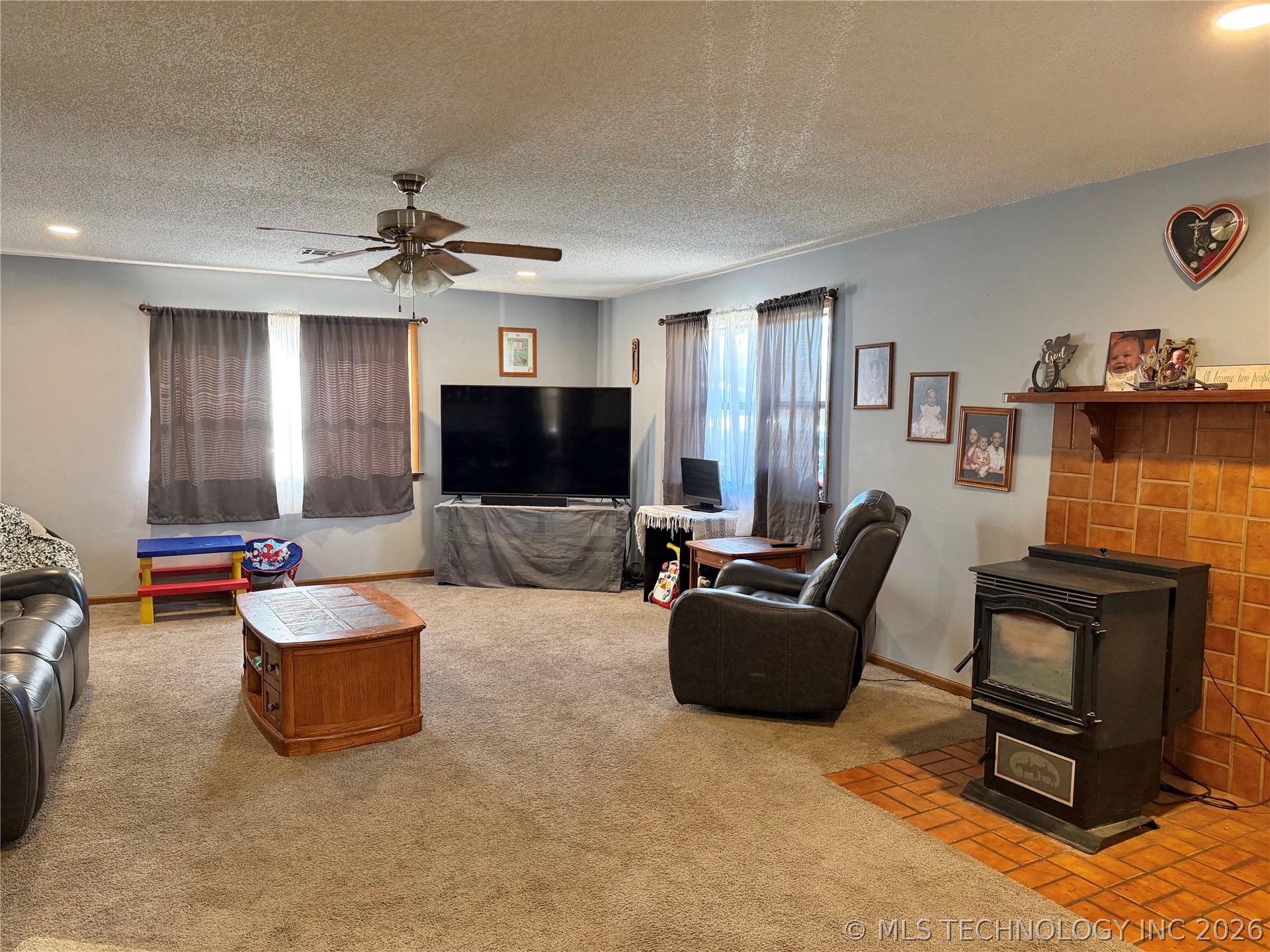 21942 E 510 Road Colcord OK 74338