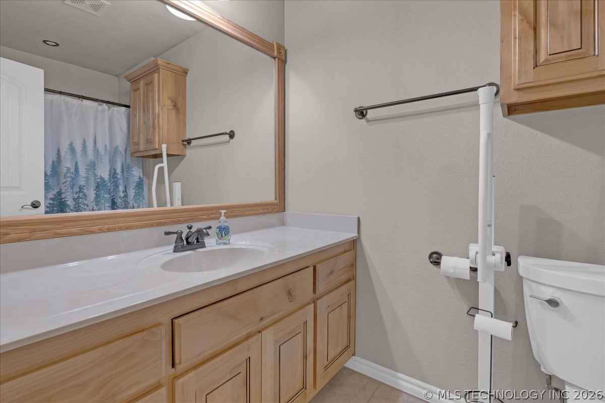 1240 W Keeling Avenue Sapulpa OK 74066