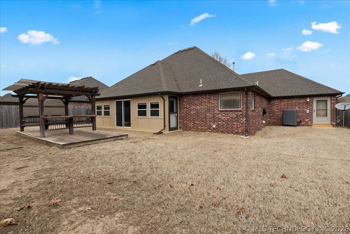 1240 W Keeling Avenue Sapulpa OK 74066