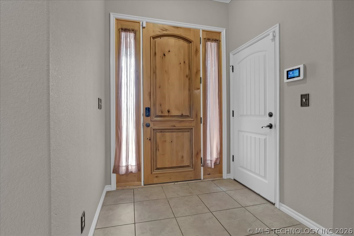 1240 W Keeling Avenue Sapulpa OK 74066