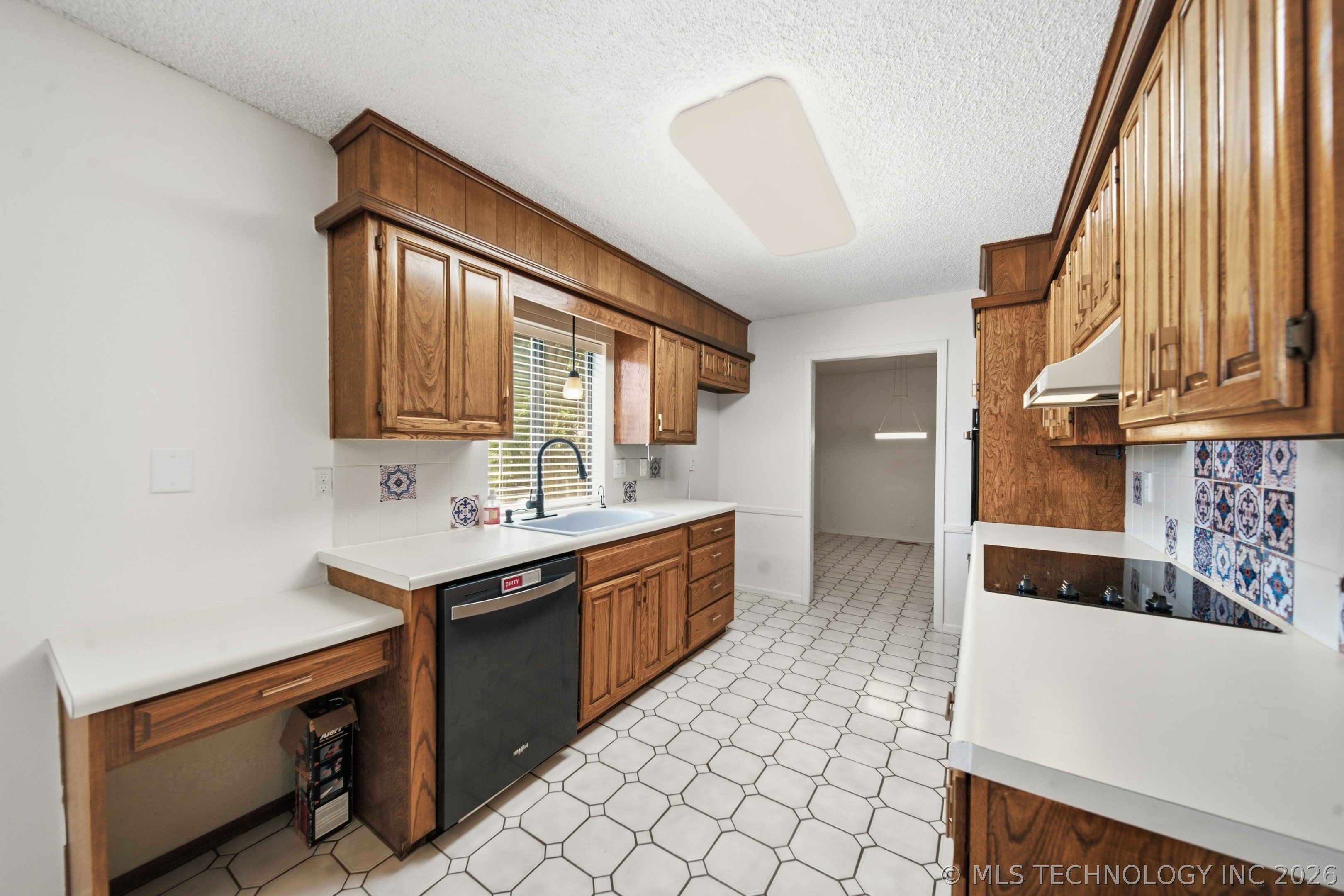 503 W 33rd Street Sand Springs OK 74063