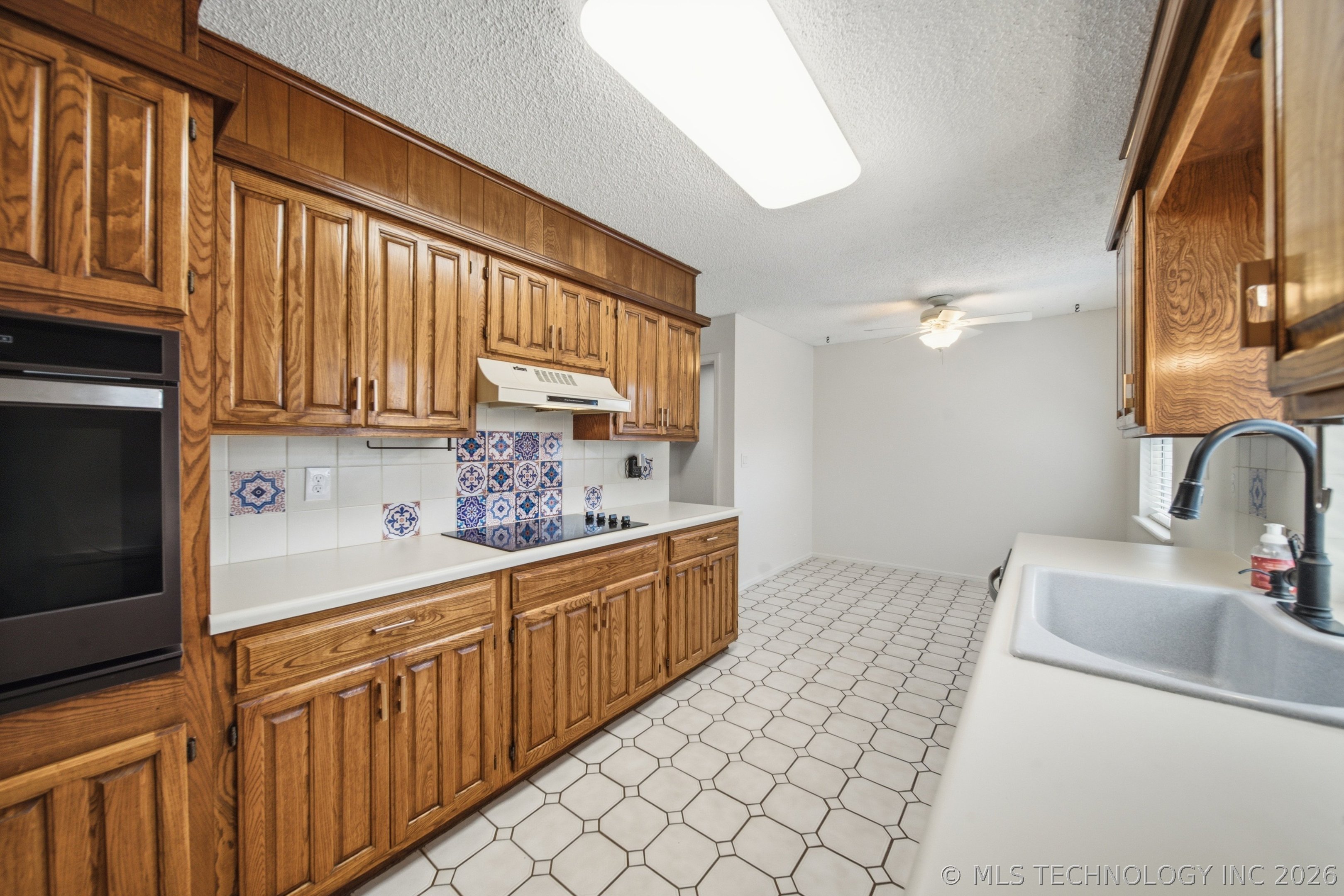 503 W 33rd Street Sand Springs OK 74063