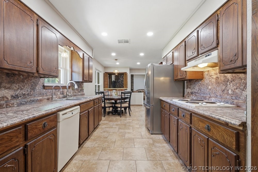 1502 Timber Ridge Drive Cleveland OK 74020