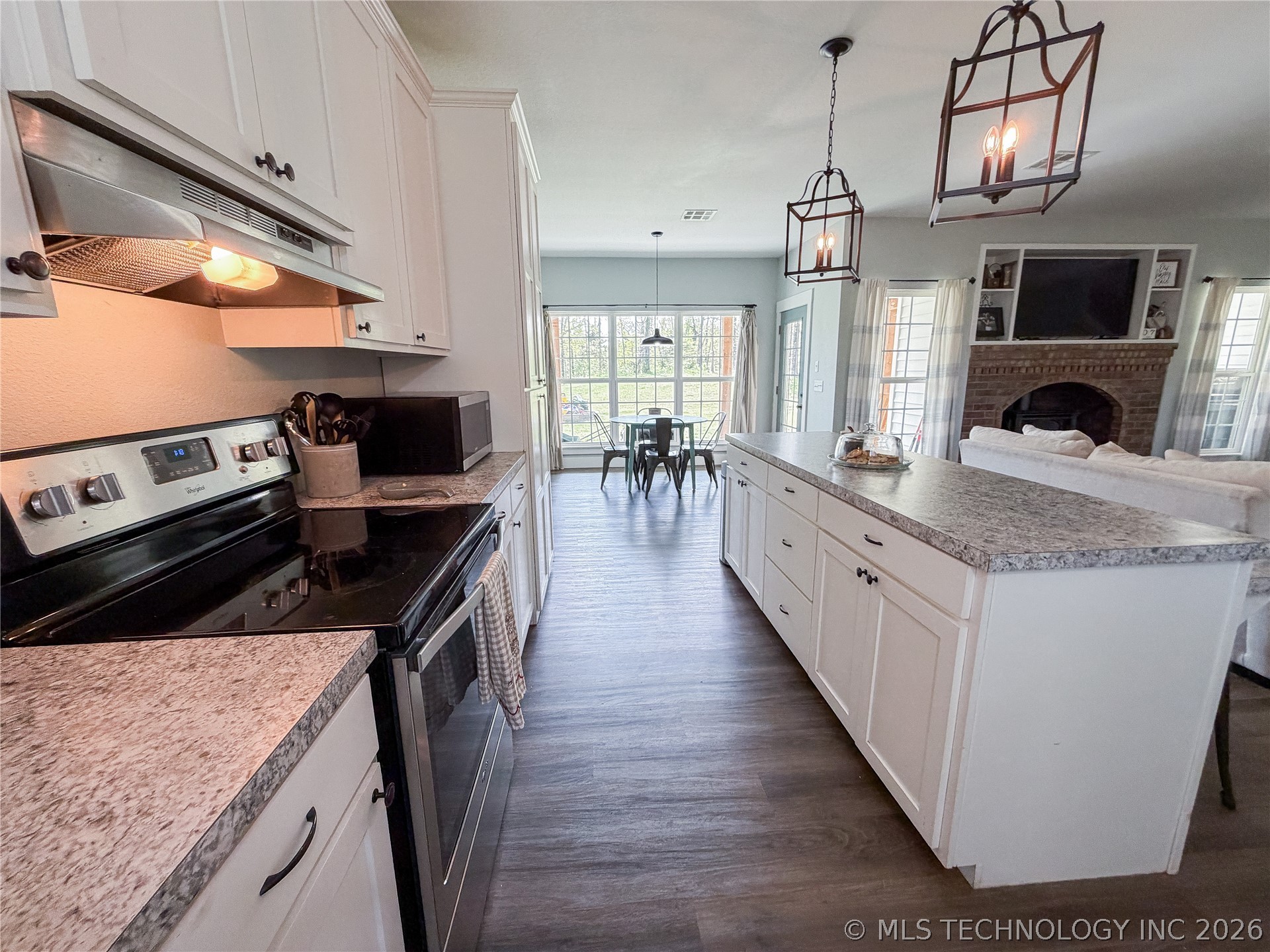 17773 W Stone Chapel Road Tahlequah OK 74464