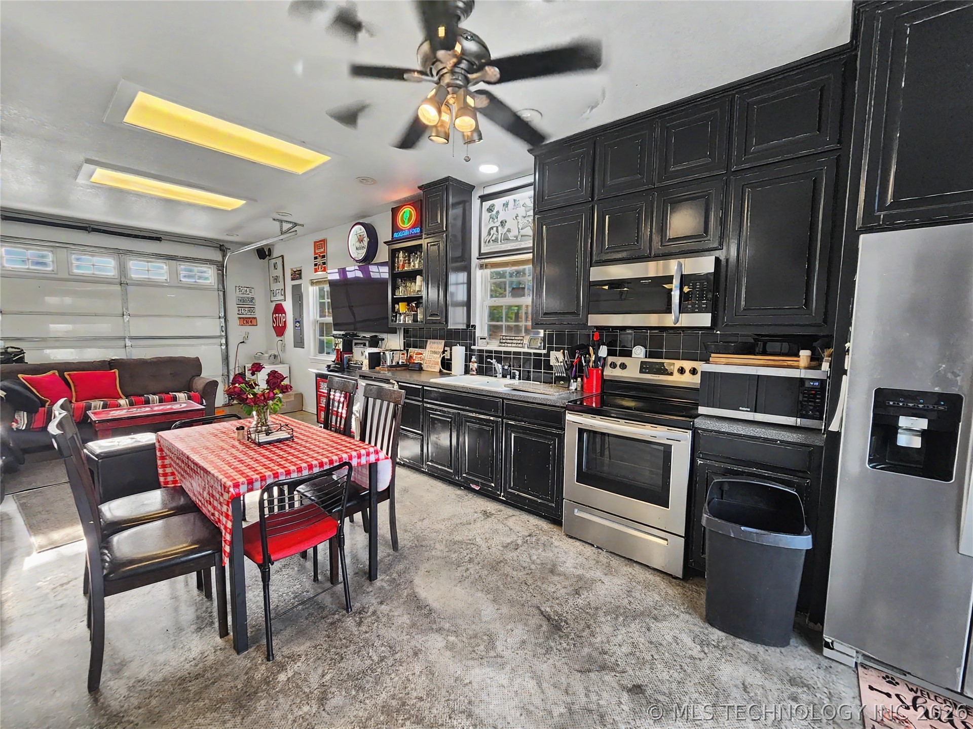 20136 W Chicken Creek Road Cookson OK 74427