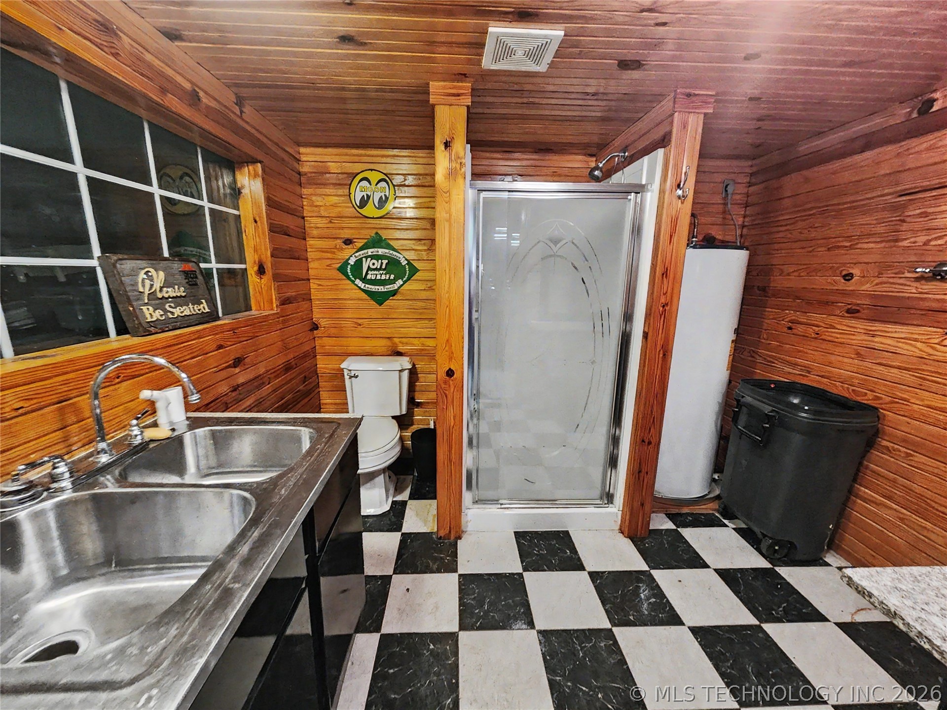 20136 W Chicken Creek Road Cookson OK 74427