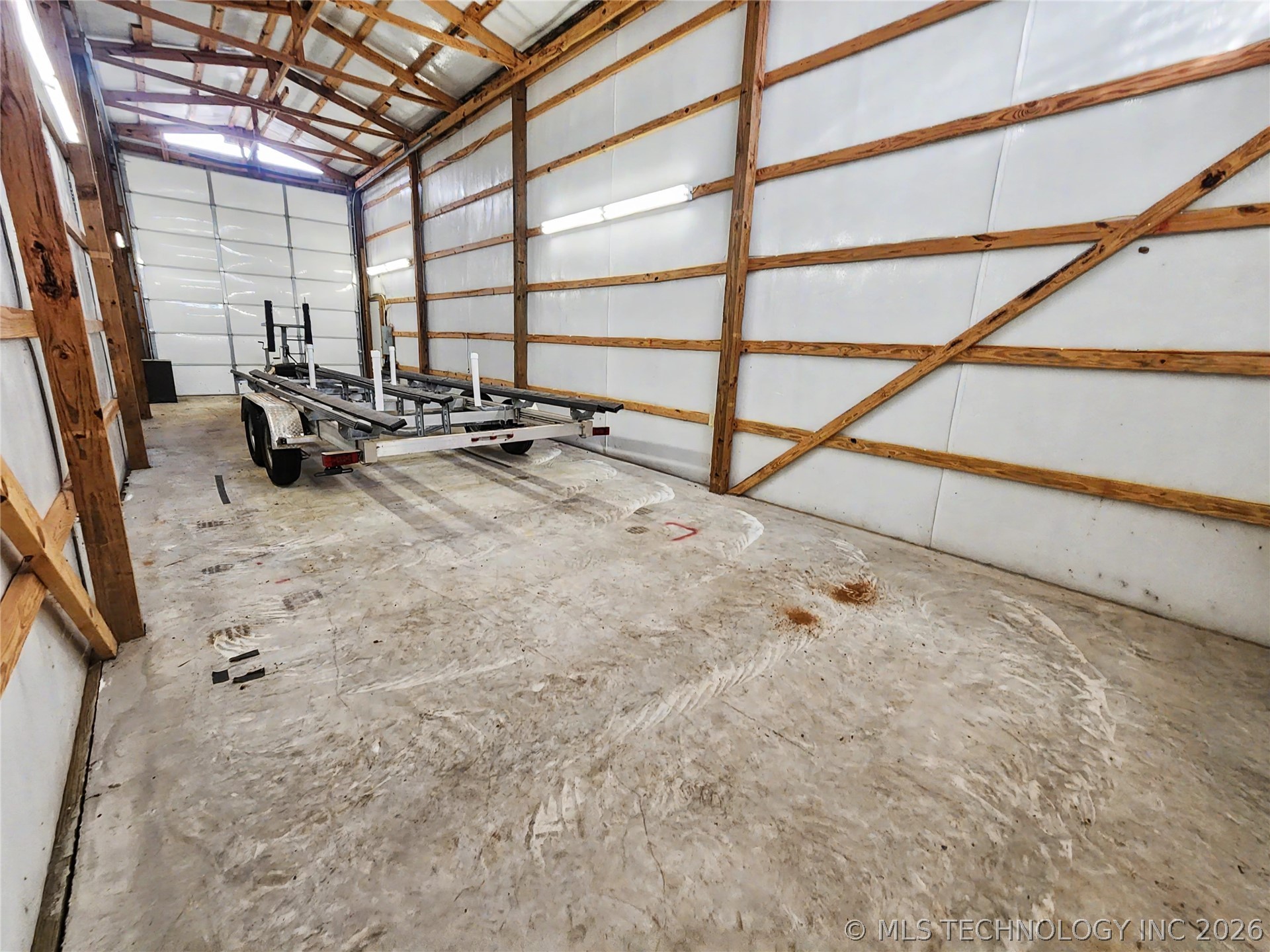 20136 W Chicken Creek Road Cookson OK 74427
