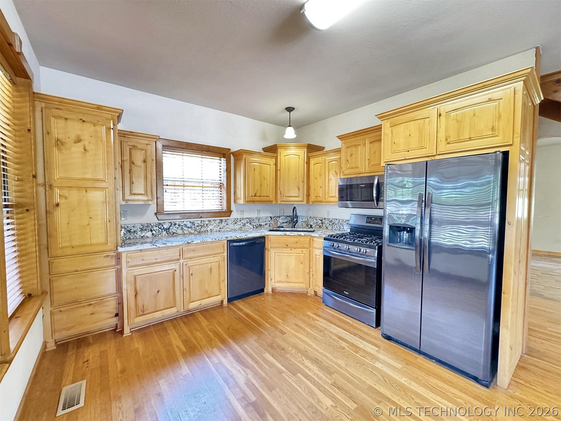 20413 E Allen Road Tahlequah OK 74464
