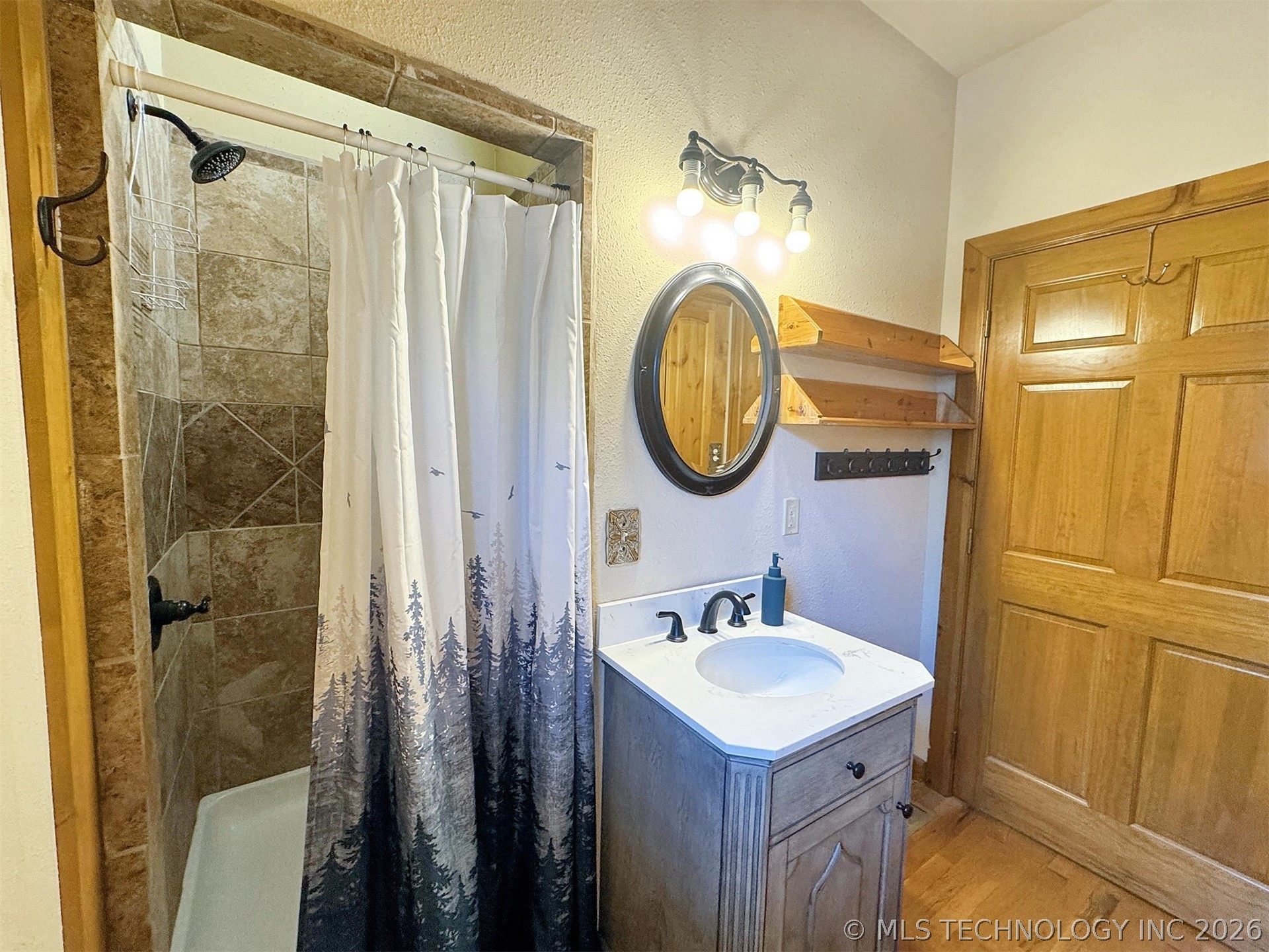 20413 E Allen Road Tahlequah OK 74464