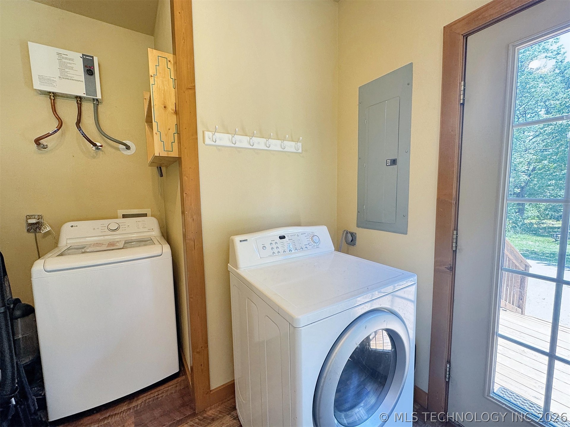 20413 E Allen Road Tahlequah OK 74464