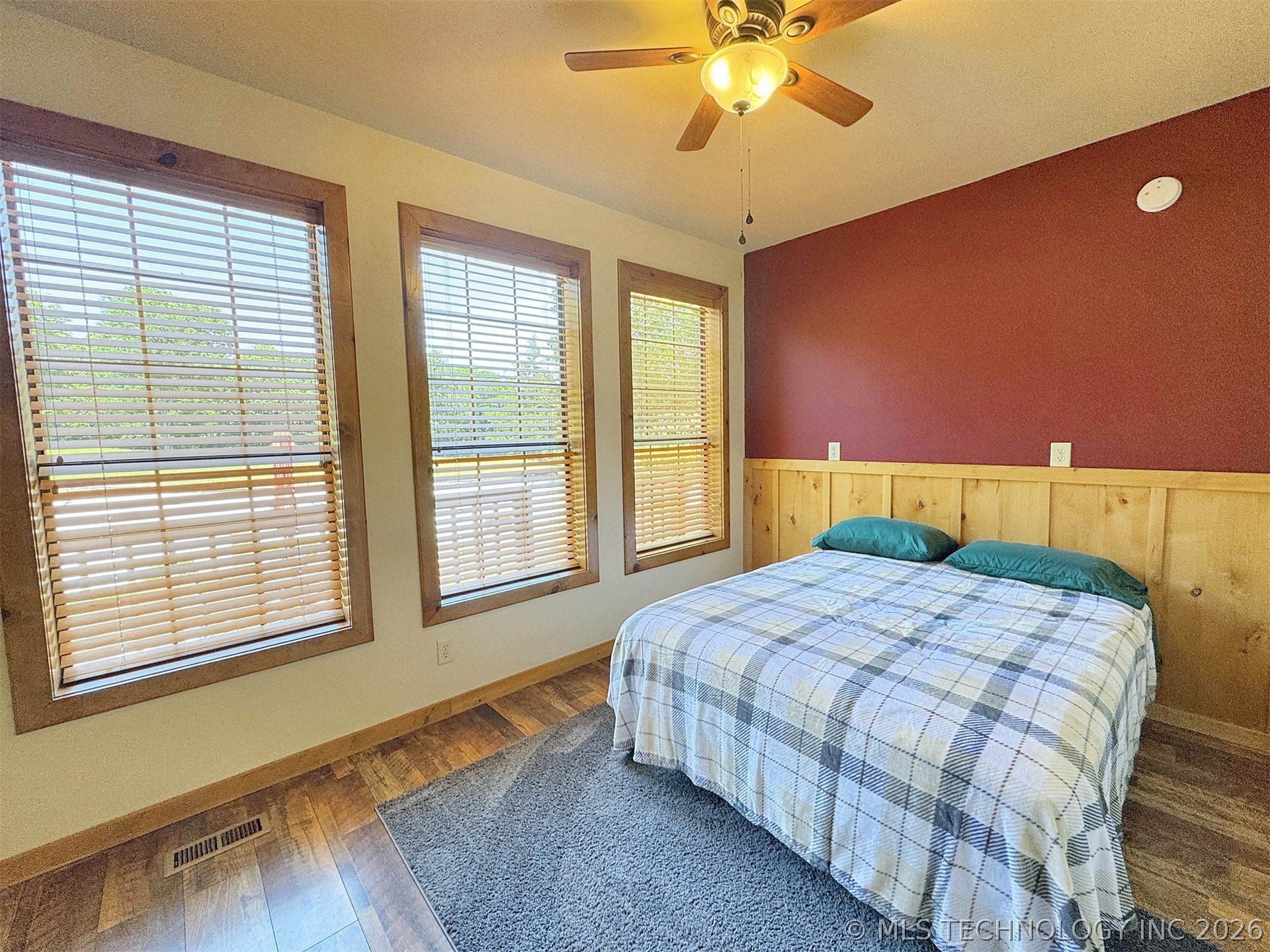 20413 E Allen Road Tahlequah OK 74464