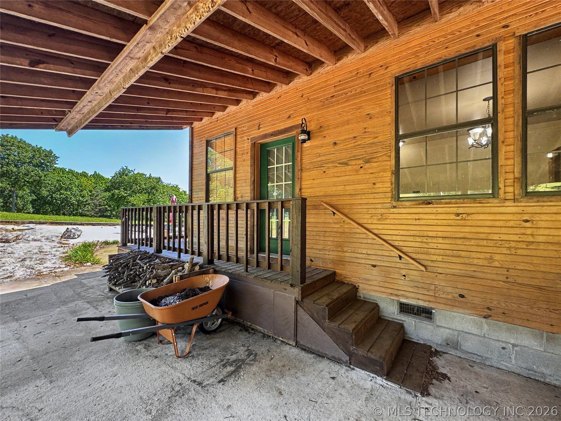 20413 E Allen Road Tahlequah OK 74464