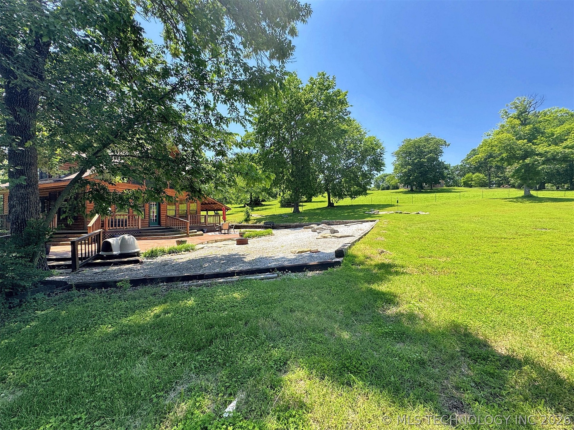 20413 E Allen Road Tahlequah OK 74464