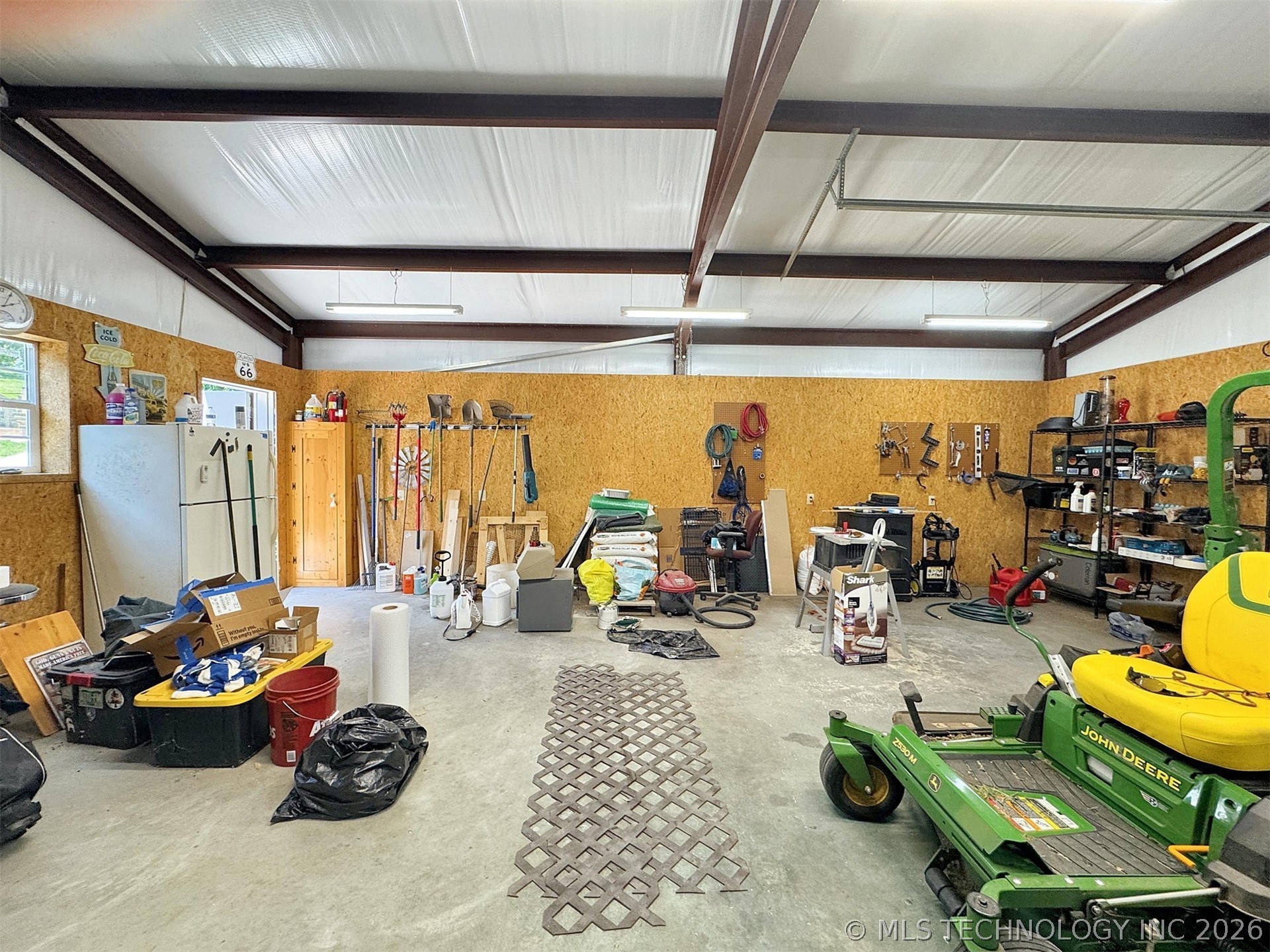 20413 E Allen Road Tahlequah OK 74464