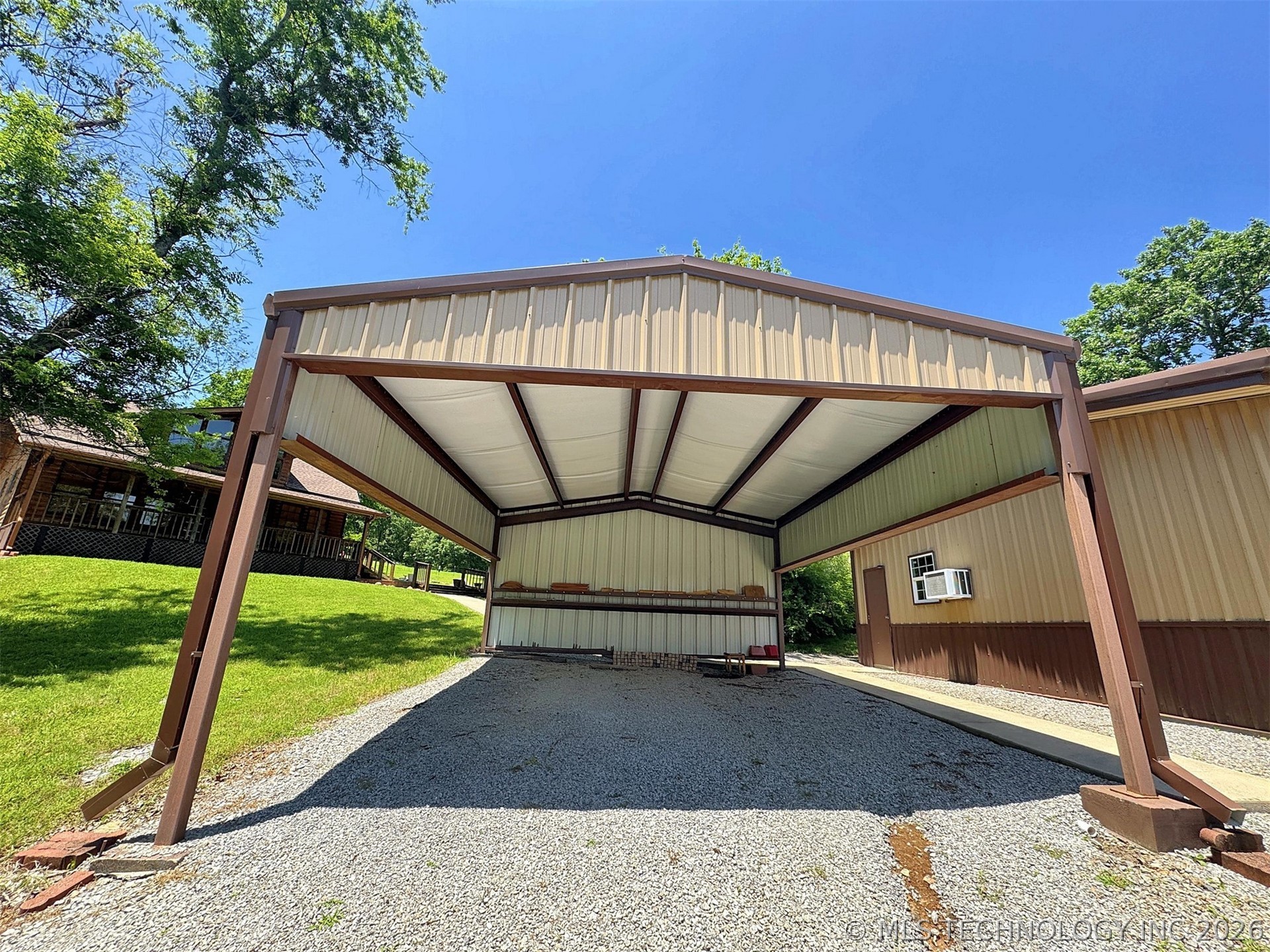 20413 E Allen Road Tahlequah OK 74464