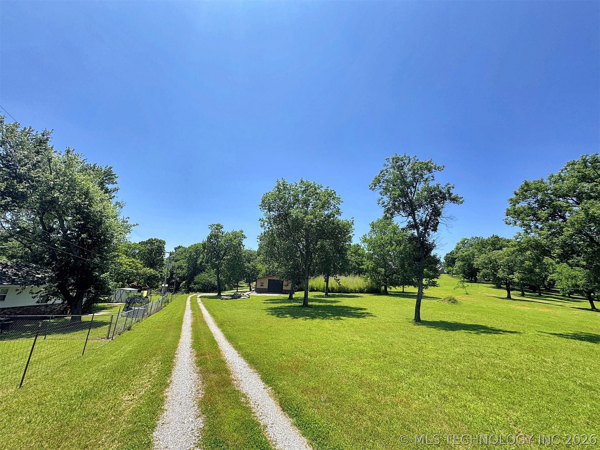 20413 E Allen Road Tahlequah OK 74464