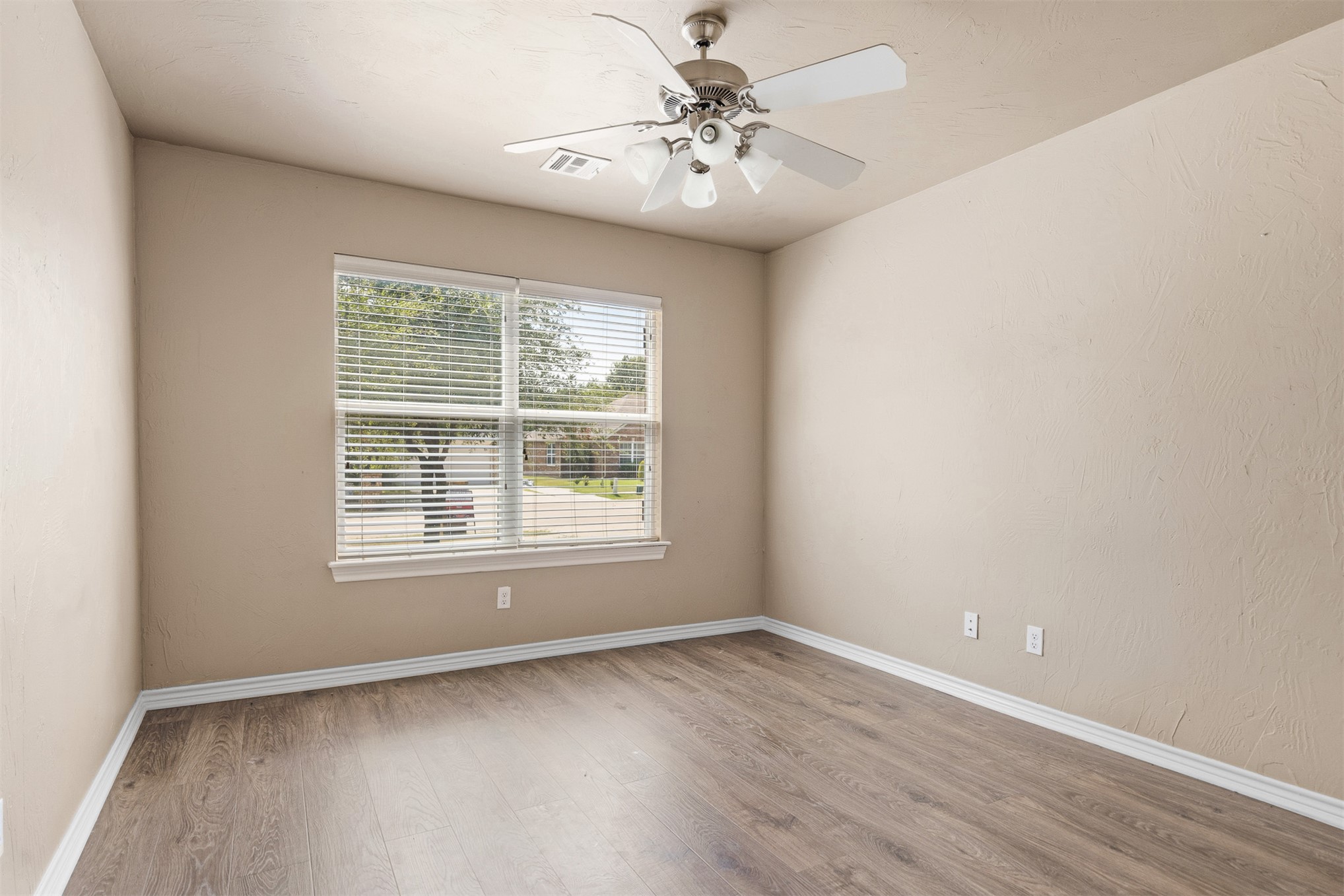 4627 Lakeshore Drive Ardmore OK 73401