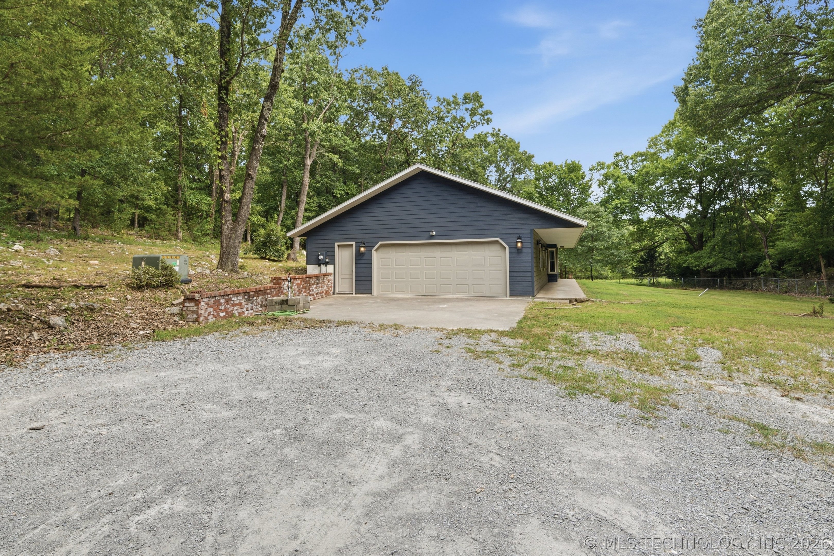 6430 E 560 Locust Grove OK 74352
