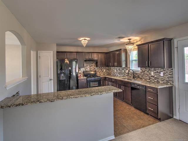 3002 Bryce Circle Bartlesville OK 74006