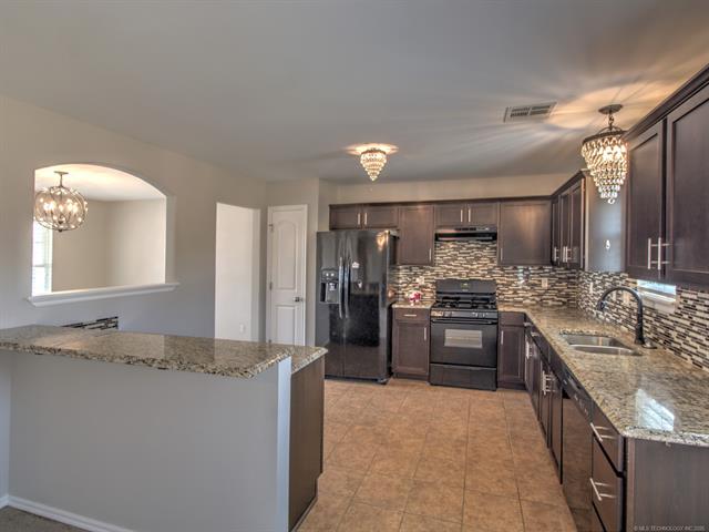 3002 Bryce Circle Bartlesville OK 74006