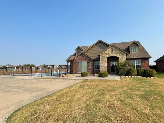 3002 Bryce Circle Bartlesville OK 74006