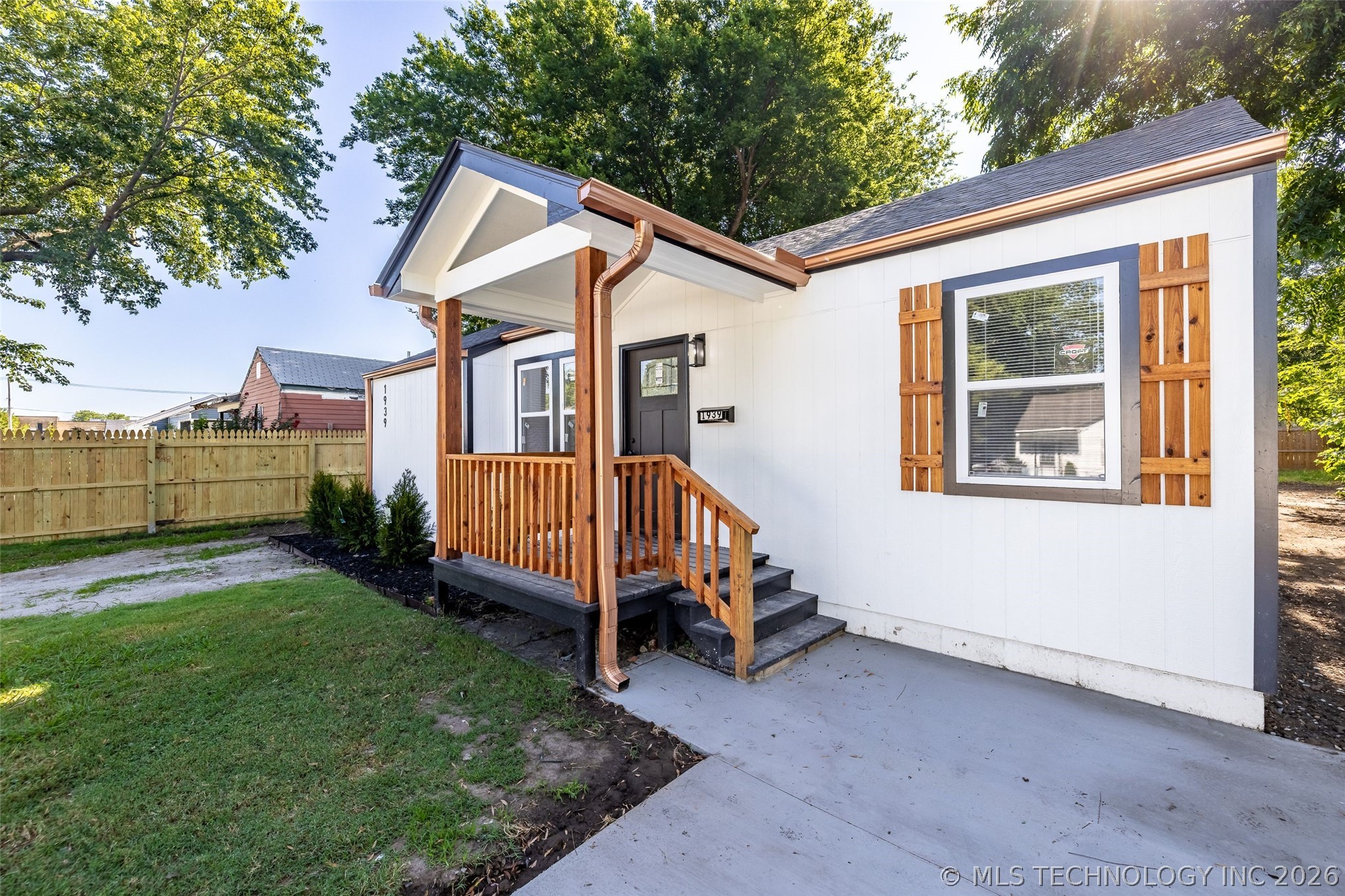 1939 N Norwood Avenue Tulsa OK 74115