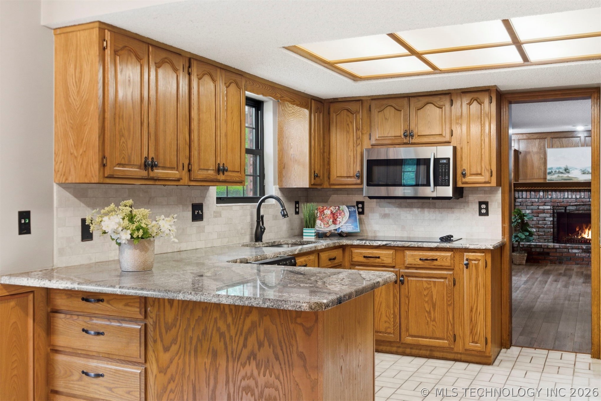 6204 E 77th Place Tulsa OK 74136