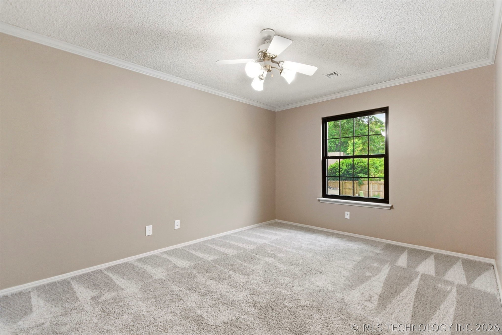 6204 E 77th Place Tulsa OK 74136