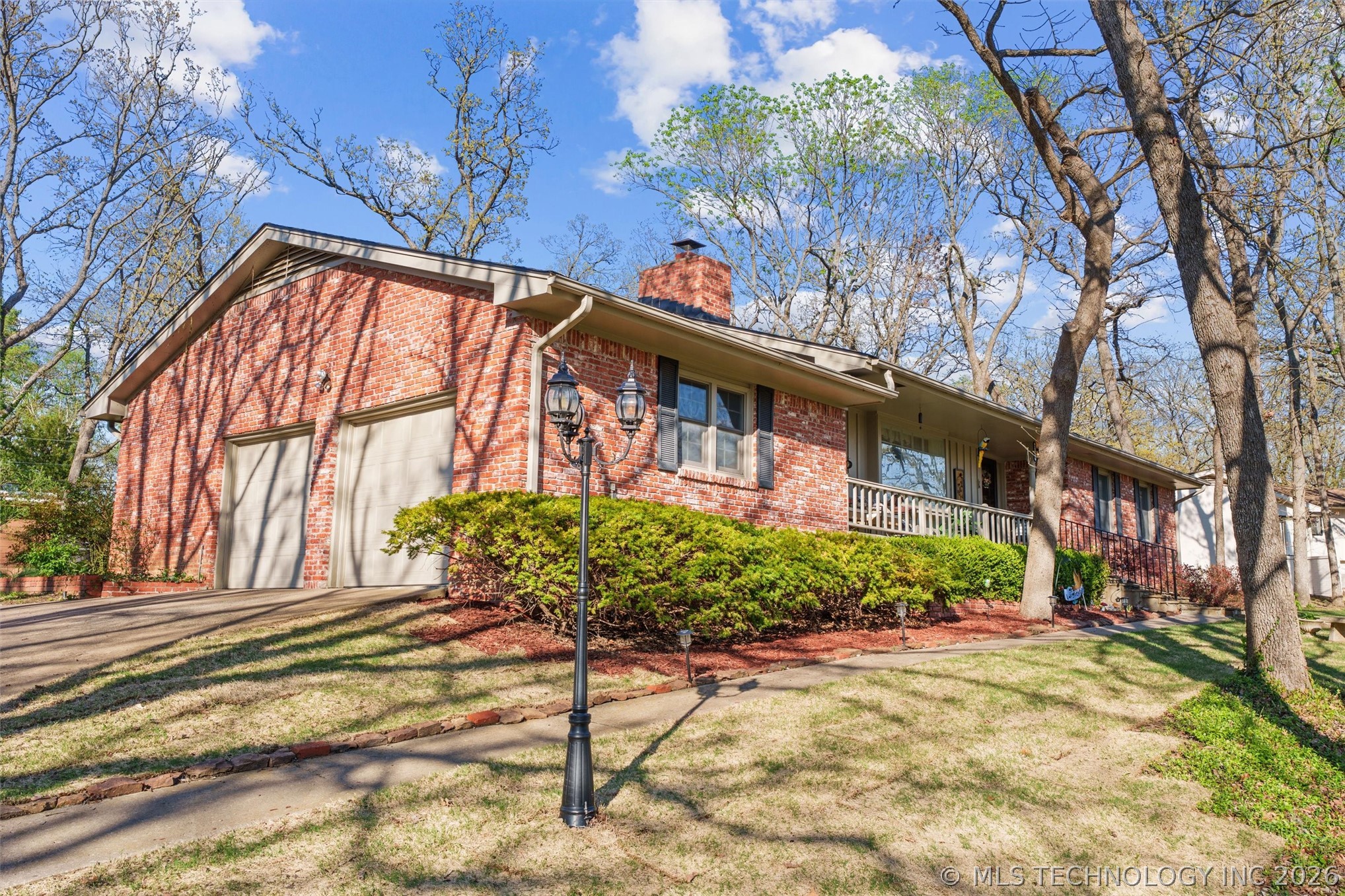 2124 Skyline Drive Bartlesville OK 74006