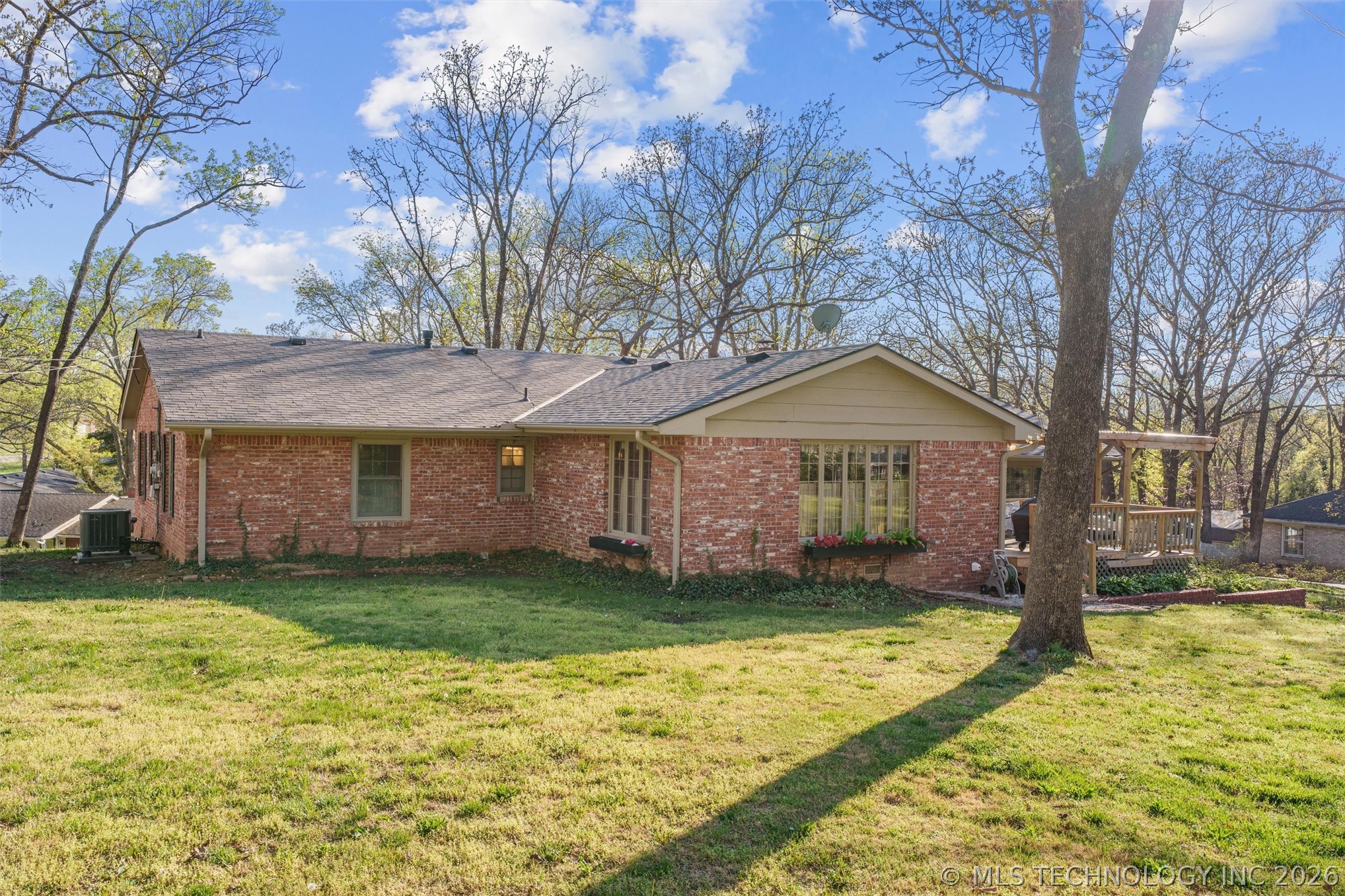 2124 Skyline Drive Bartlesville OK 74006