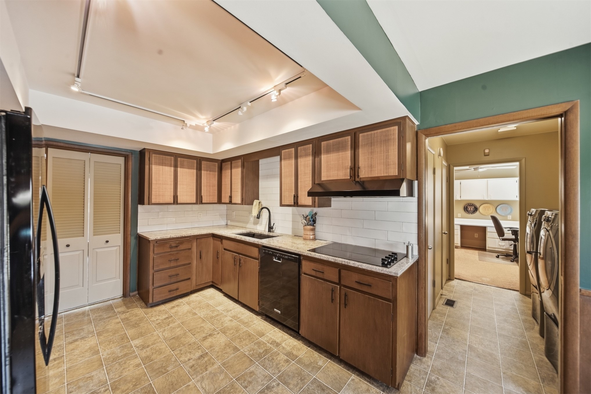 6316 E 57th Place Tulsa OK 74135
