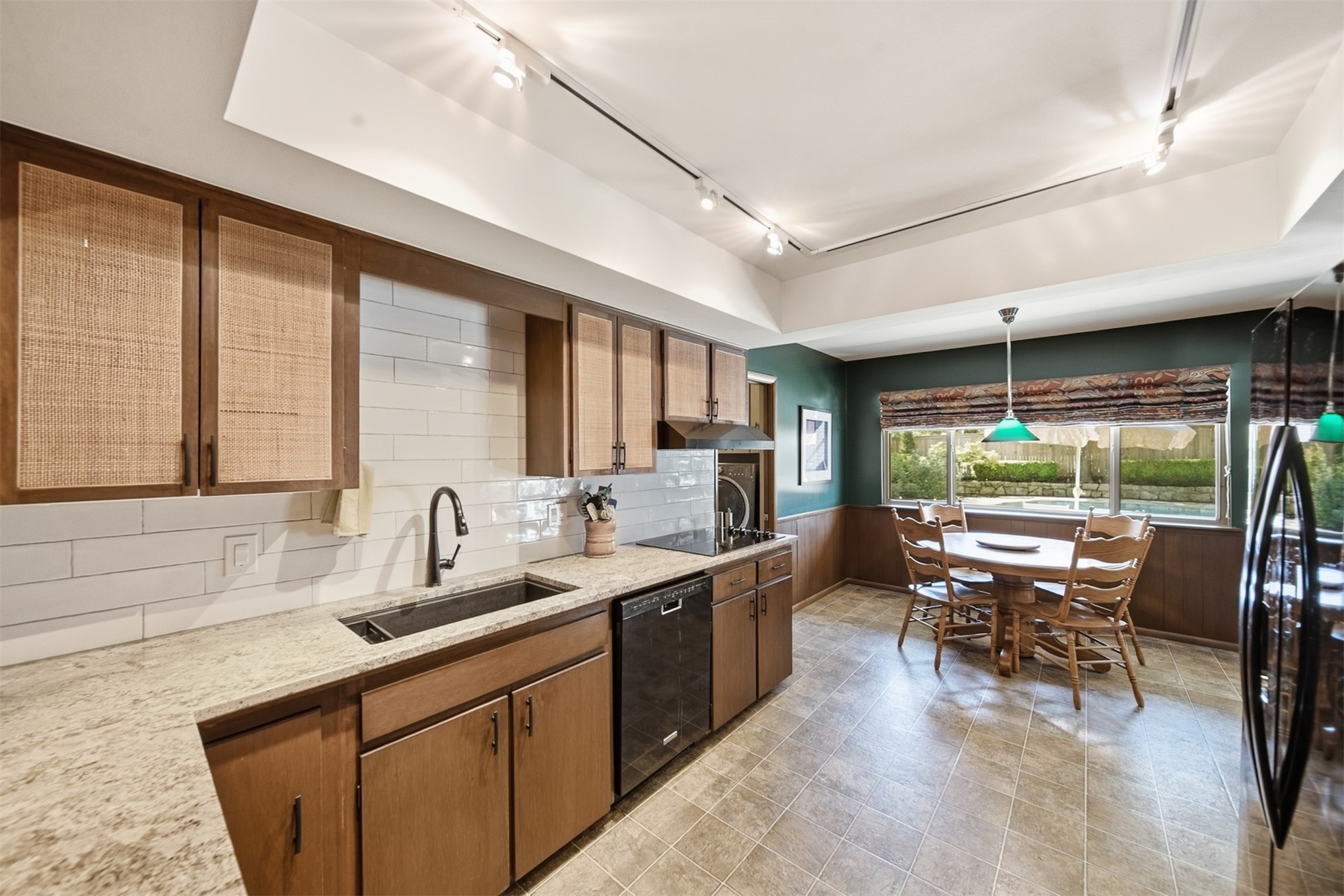 6316 E 57th Place Tulsa OK 74135