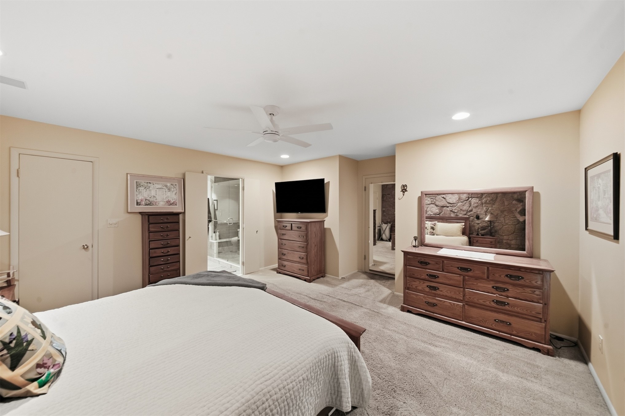 6316 E 57th Place Tulsa OK 74135