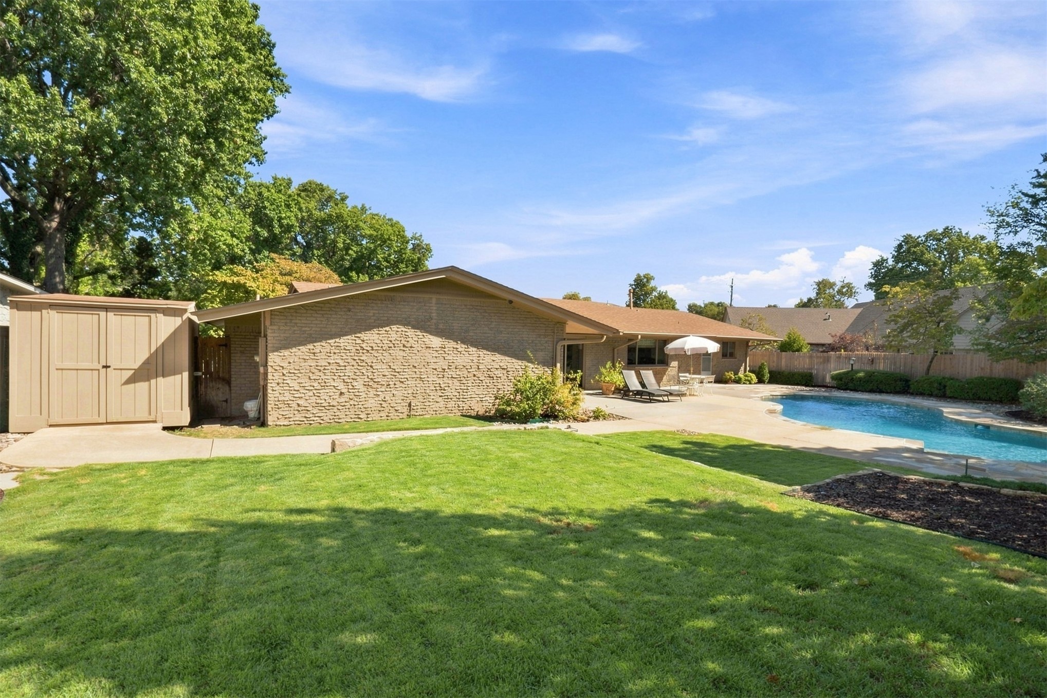 6316 E 57th Place Tulsa OK 74135