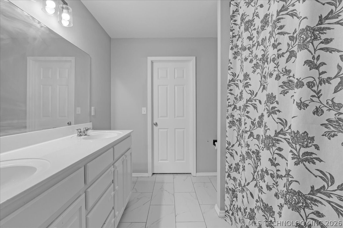 26530 Foxen Drive Claremore OK 74019