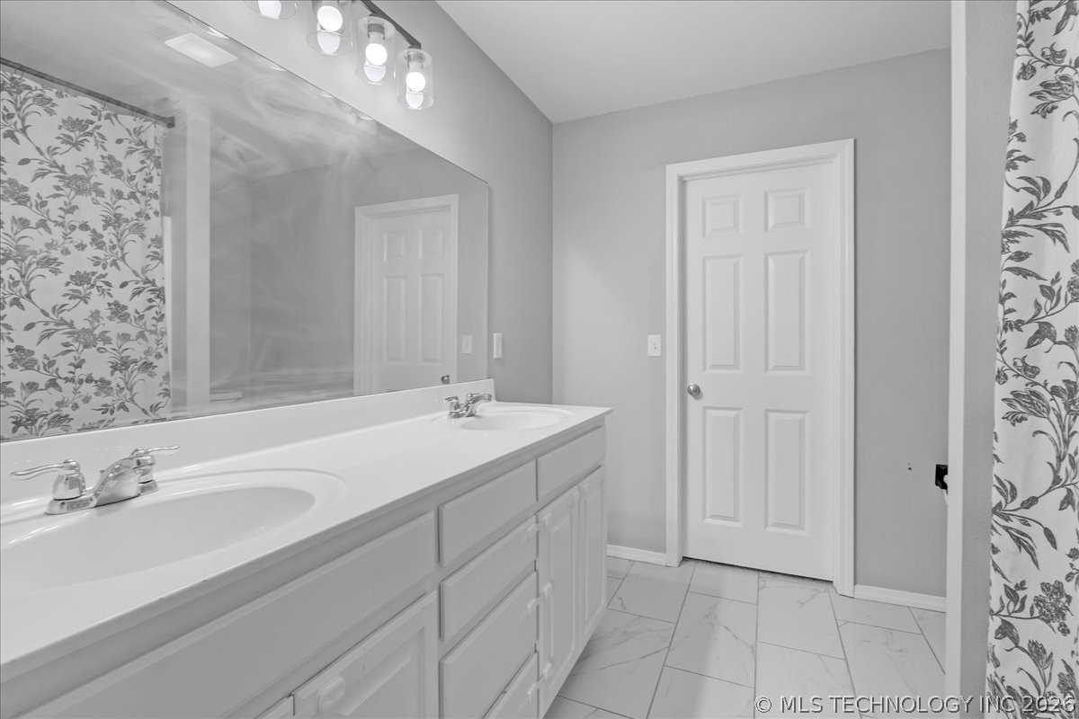 26530 Foxen Drive Claremore OK 74019