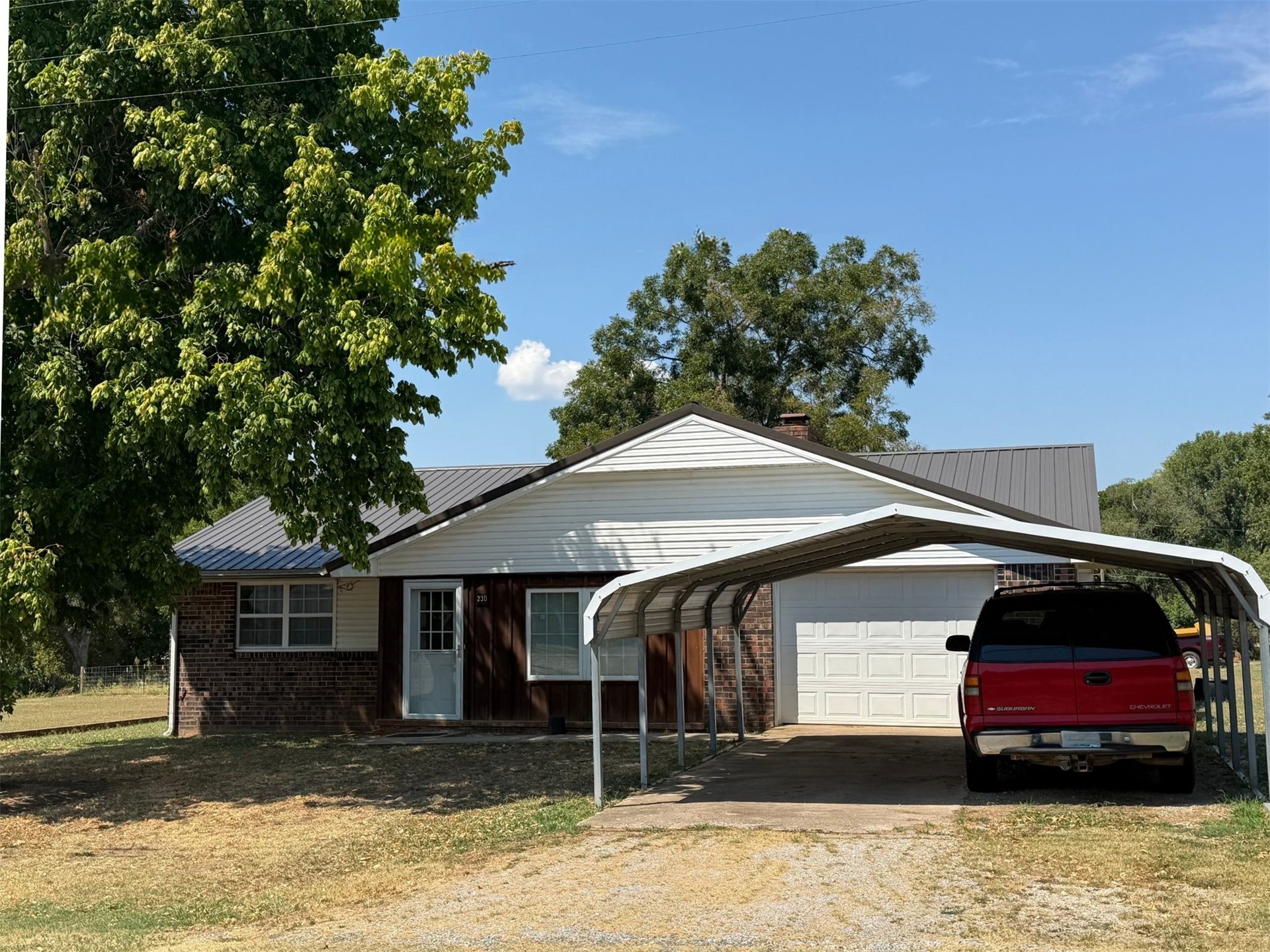 230 N Pecan Stratford OK 74872