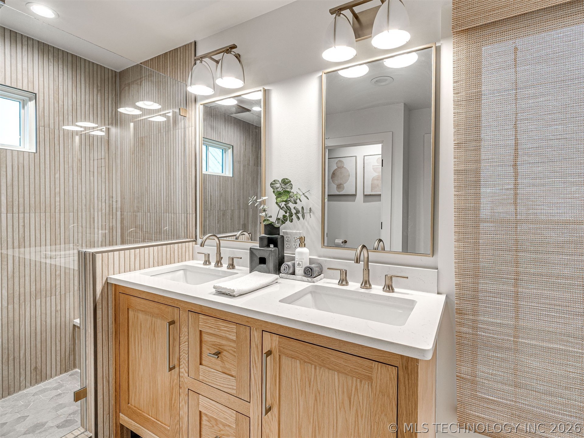67 Lower Greenway Carlton Landing OK 74432