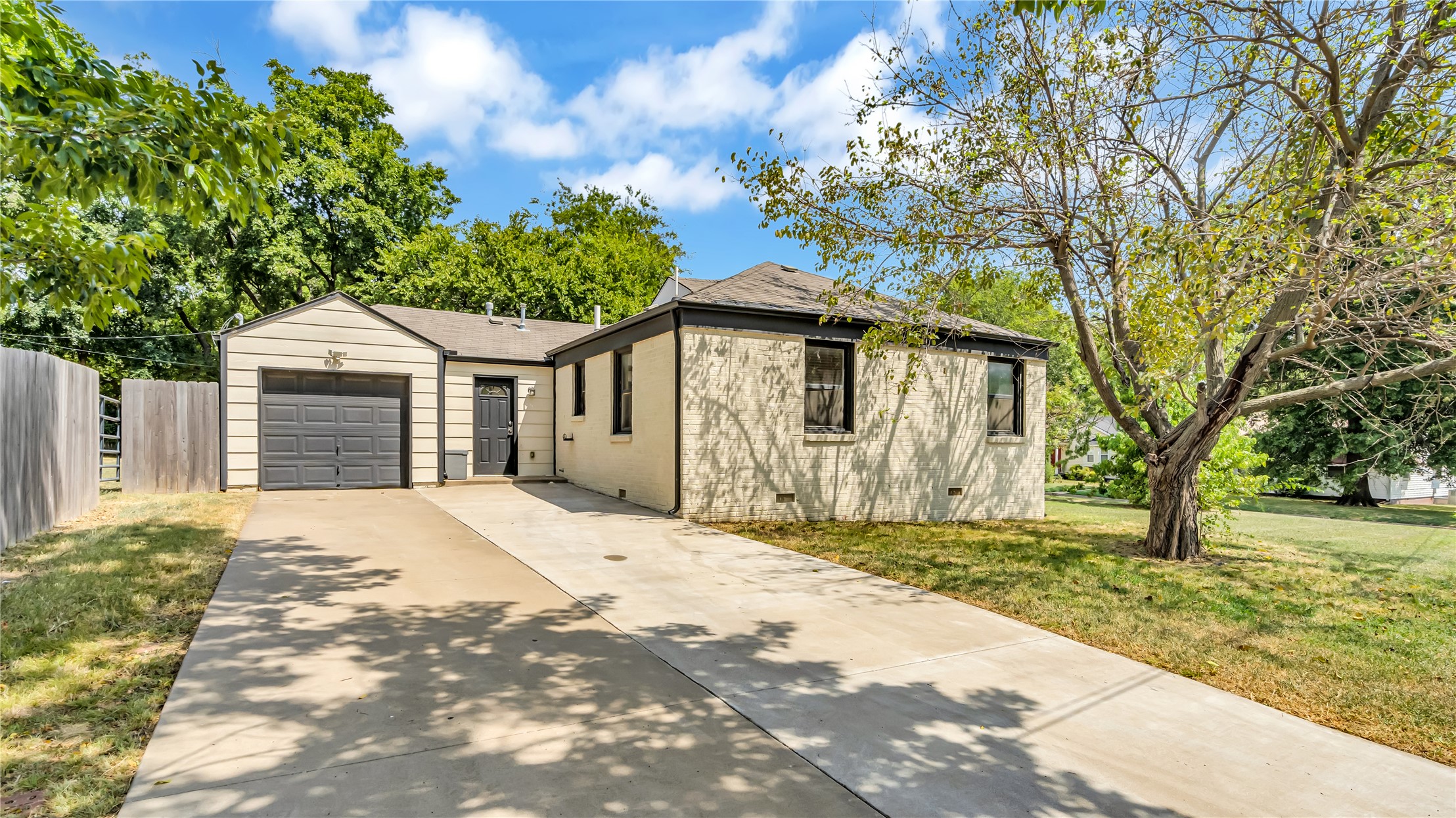 736 S Maplewood Avenue Tulsa OK 74112