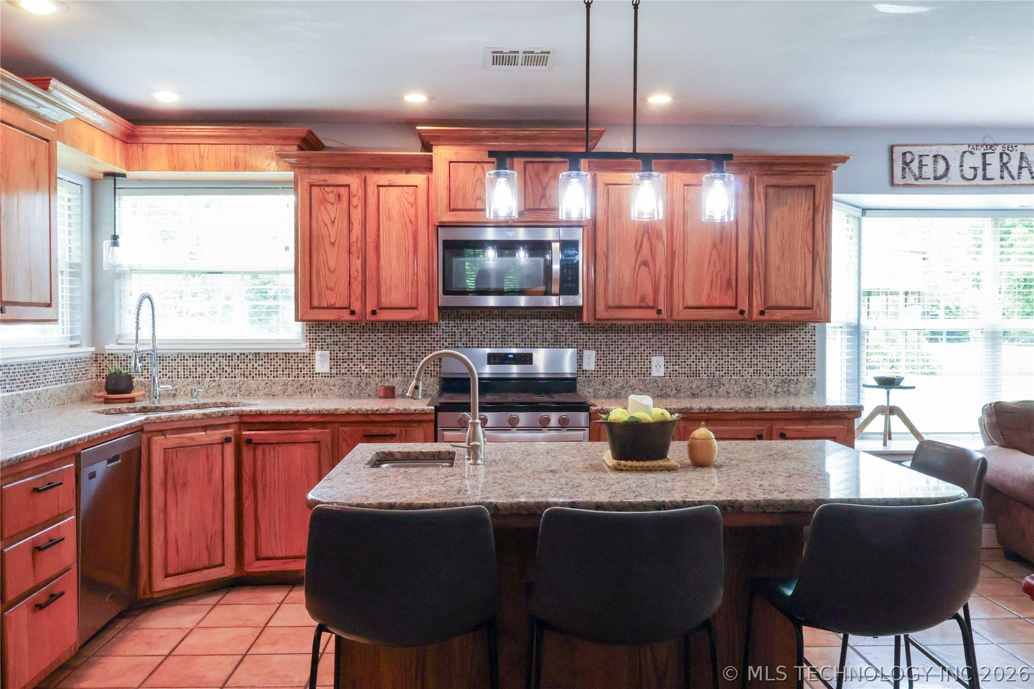 133 SW 650 Road Chouteau OK 74337