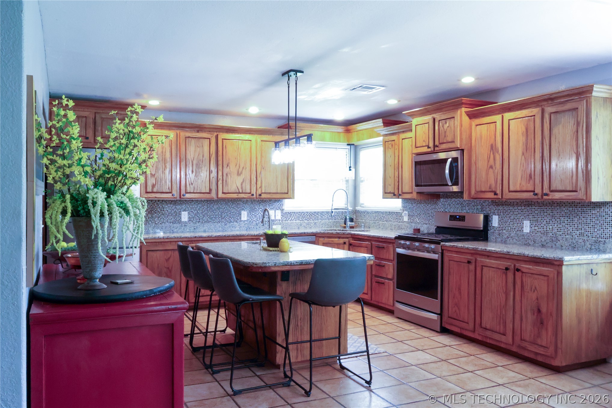 133 SW 650 Road Chouteau OK 74337
