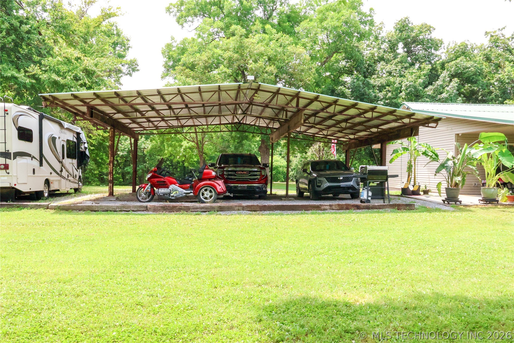 133 SW 650 Road Chouteau OK 74337