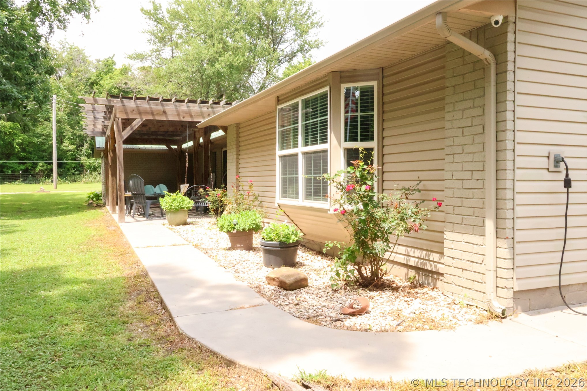 133 SW 650 Road Chouteau OK 74337