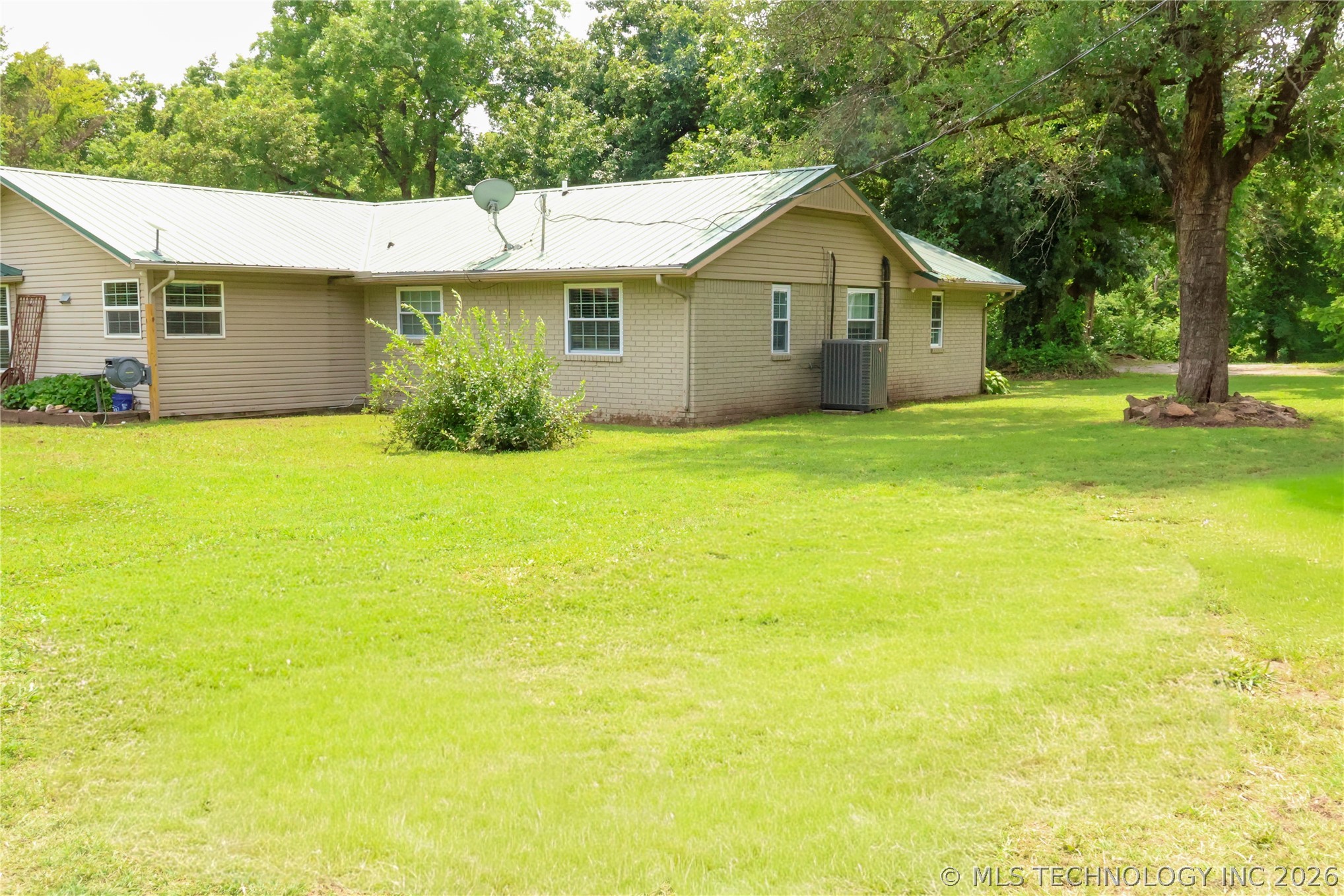 133 SW 650 Road Chouteau OK 74337